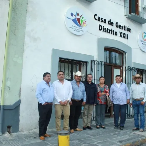 Suma fuerzas Gerardo Islas con presidentes de la Mixteca