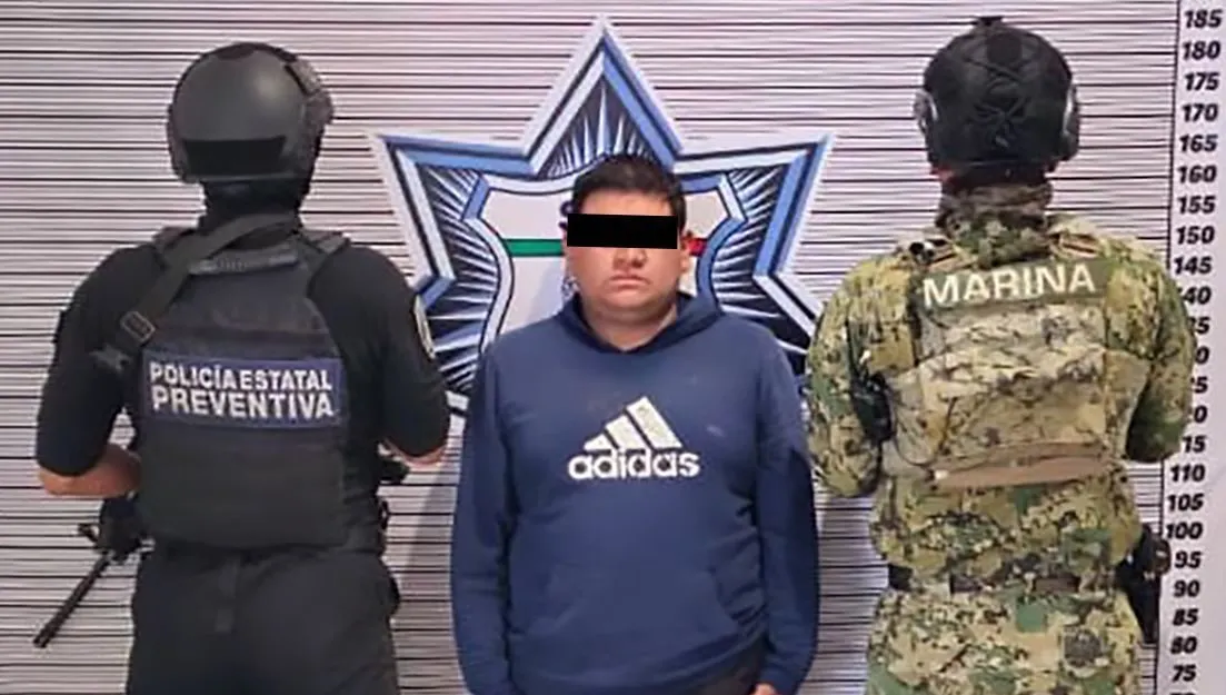 SSP y Semar detienen a presunto narcomenudista en Santa Clara Ocoyucan
