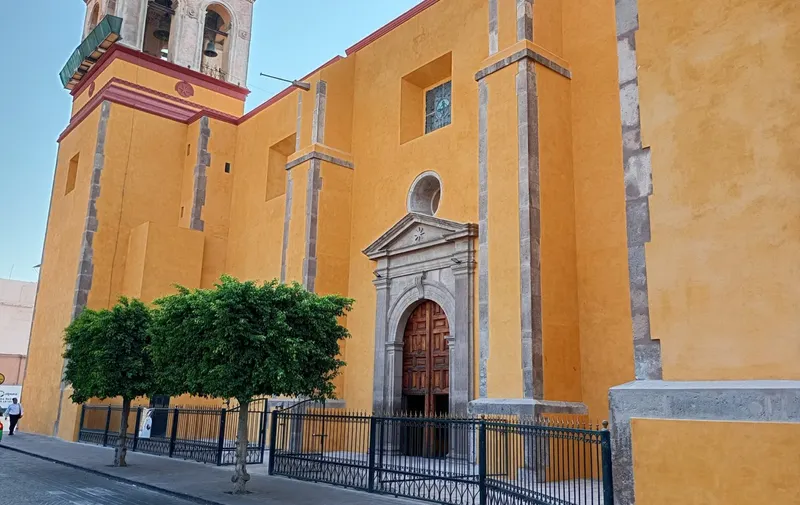 celaya-templo-de-san-agustin