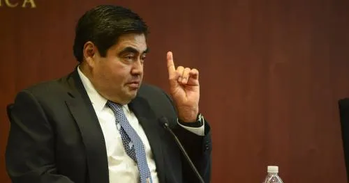 Posible alianza entre PAN y PRD no es contra el PRI sino contra Morena: Barbosa