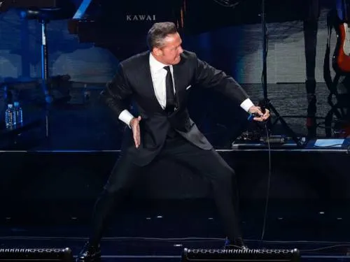 Video: Le llueven críticas a Luis Miguel por show cancelado en Acapulco