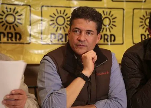 Líder del PRD es propuesto en terna como aspirante a magistrado del TSJ