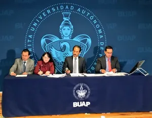 Anuncia Alfonso Esparza proceso de admisión 2017 para 27 mil estudiantes