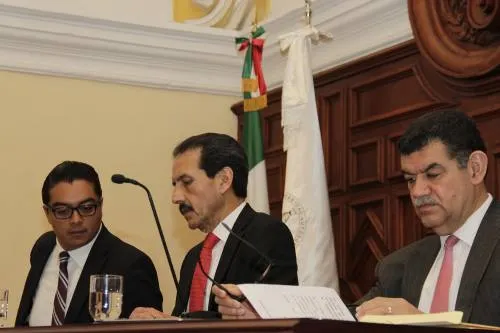Consejo Universitario aprueba por unanimidad Glosa del 4 Informe de Alfonso Esparza