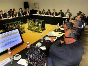 Estados zona centro acuerdan estrategias contra robos de vehículos