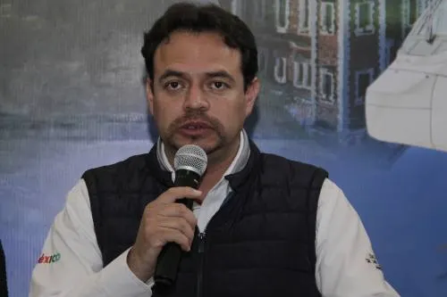 Seguridad de turistas garantizada en Zacatlán; más de 200 elementos custodian el Pueblo Mágico
