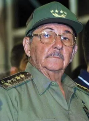 Castro se acerca a Estados Unidos