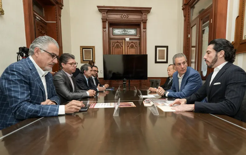 Pepe Chedraui fortalece red de apoyo a favor de la comunidad migrante