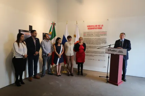 Inauguran la exposición Maravillas de la Geografía Rusa en Puebla