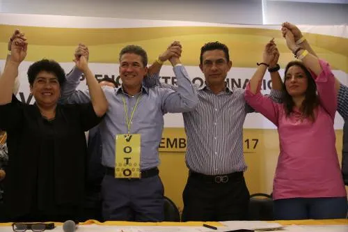 Martínez Amador se asume dirigente estatal PRD y llama a “chambear” a todas las expresiones