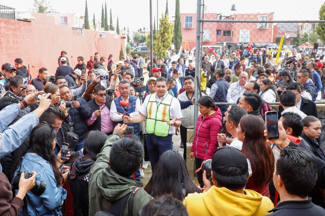 Barrer la indiferencia y el burocratismo para tener espacios dignos: Alejandro Armenta