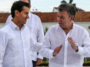 Peña Nieto regresa de su gira por Colombia