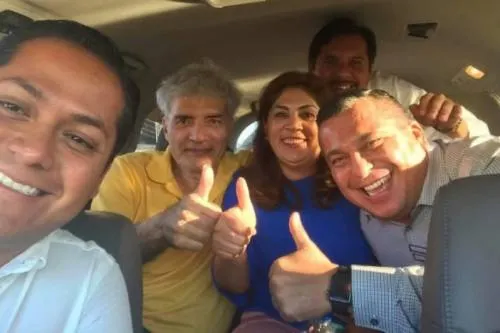 “La lucha debe continuar”, dice Mireles al abandonar el penal