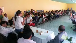 Promueve Marín su imagen en evento de Blanca Alcalá