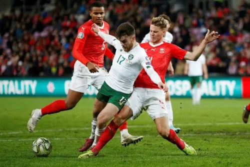 Suiza logra triunfo de 2-0 sobre República de Irlanda en camino a la Euro