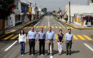 Estado y ciudad supervisan vialidades de la colonia Volcanes