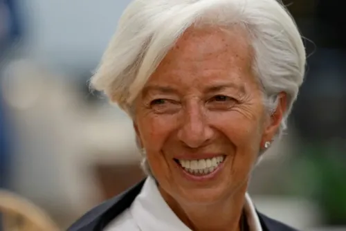 Christine Lagarde deja la presidencia del FMI temporalmente