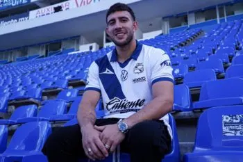 El atacante canadiense Lucas Cavallini regresa al Club Puebla