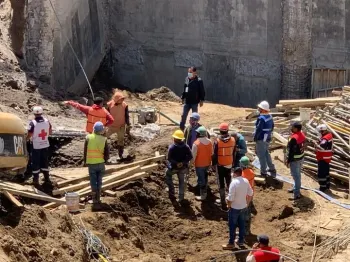 Empresa encargada de obra que se desplomó en Texmelucan pagará gastos funerarios