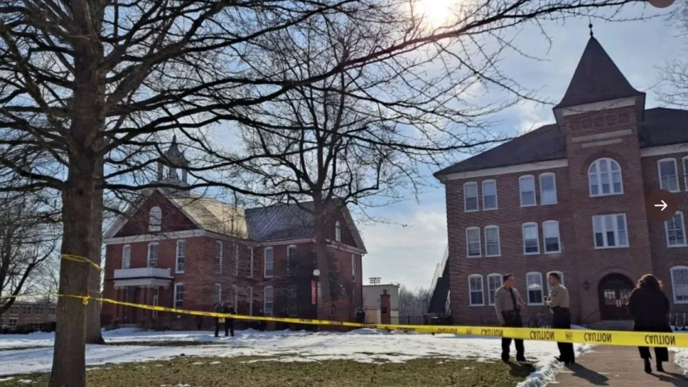 Reportan tiroteo en universidad de Virginia