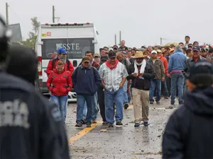 CNTE en alerta máxima; en enero estallaría huelga nacional