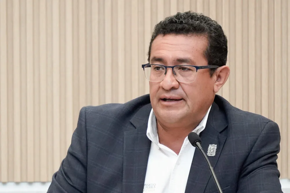Congreso de Puebla sigue sin recibir solicitud para destituir a alcaldesa de Acatlán, afirma Pável Gaspar
