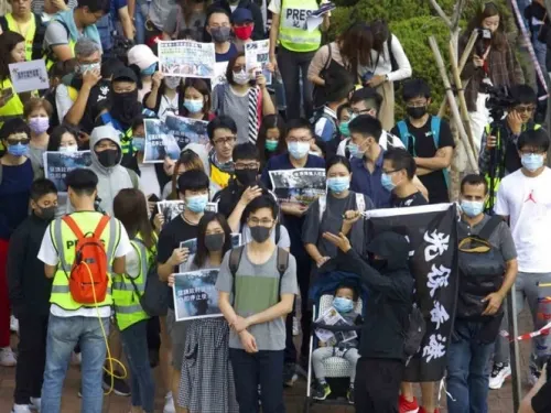 Hong Kong expresa ‘pesar’ tras apoyo de Trump a manifestantes