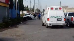 Hallan muerto en Tlaxcala a sujeto en unidad de la SCT Puebla