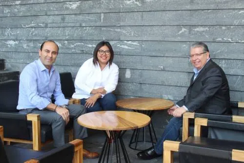 Tras negar apoyo a Jiménez Merino, Doger sostiene encuentro con panistas