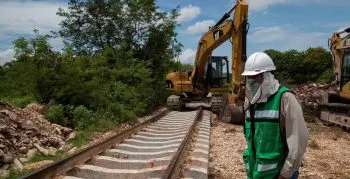 Nuevo trazo del Tren Maya pone en peligro cuevas y cenotes: especialistas