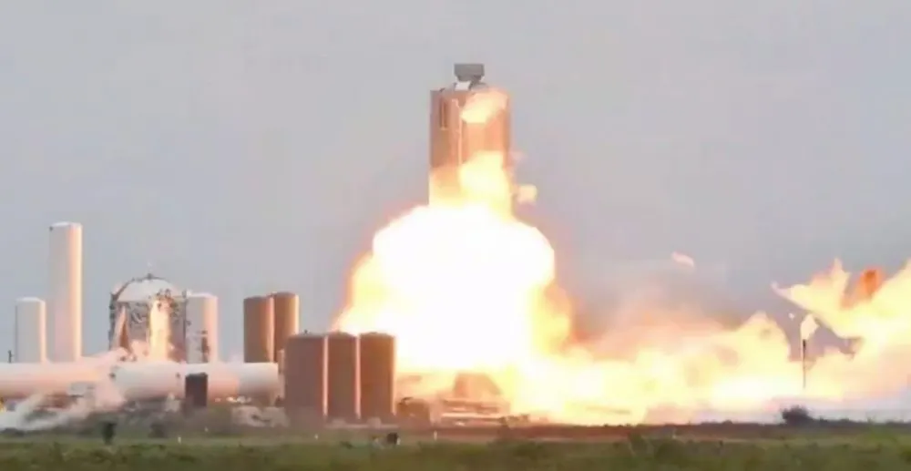 Explota el nuevo prototipo de cohete de SpaceX durante el aterrizaje