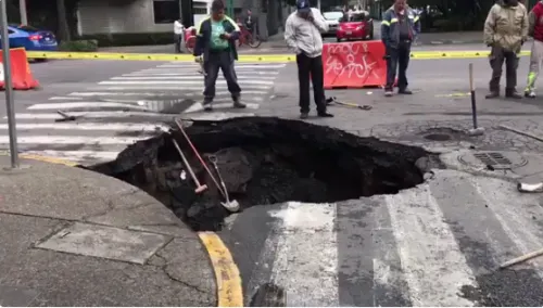 Se forma otro socavón en la CDMX
