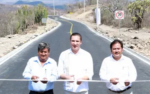 RMV entrega e inicia obras en Huehuetlán El Chico por más de 7 millones de pesos