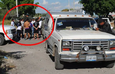Soldados catean hasta a los niños en la Mixteca poblana