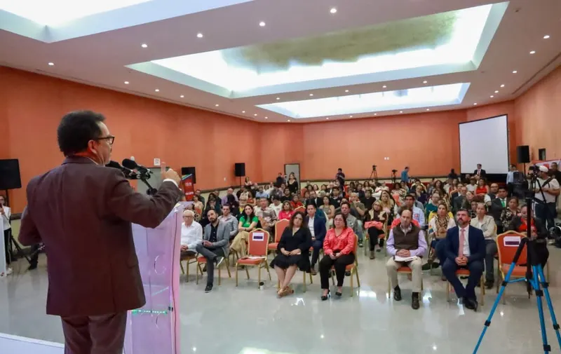 ignacio-mier-foro-lgbtttiq+