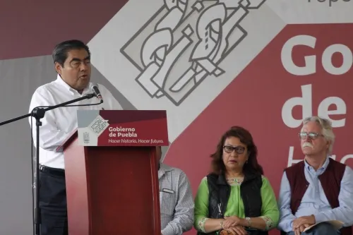 Prevalece la gobernabilidad y paz en Tepexco y Cohuecan: Miguel Barbosa