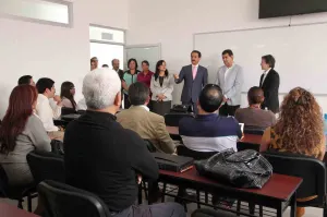 Presentan al rector de la BUAP logros del ICGDE