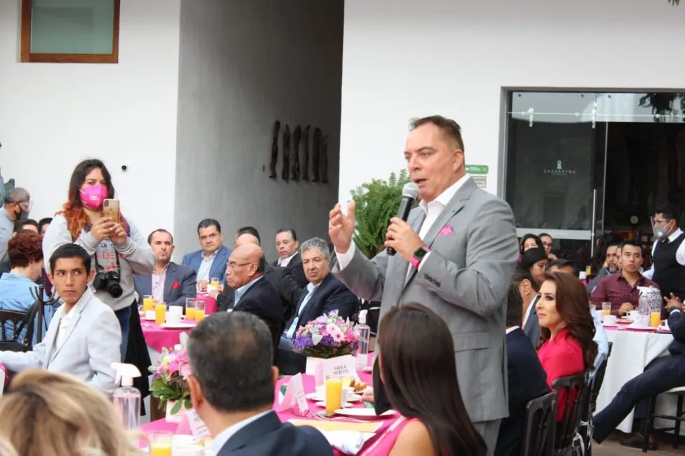 El combate a la corrupción empieza con el ejemplo: Lalo Rivera Santamaría
