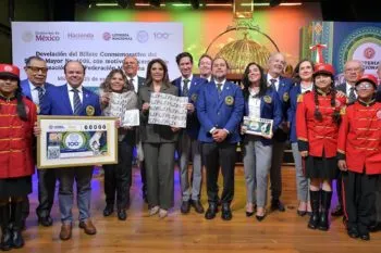 Lanzan billete de lotería por los 100 años de la FMG; destacan que el deporte es parte esencial de la transformación nacional