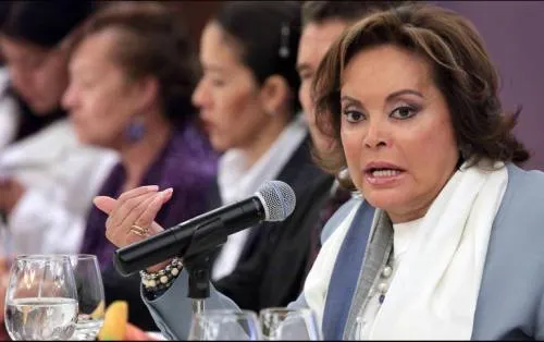 Dan 24 horas a PGR para plantear medidas de seguridad para Gordillo