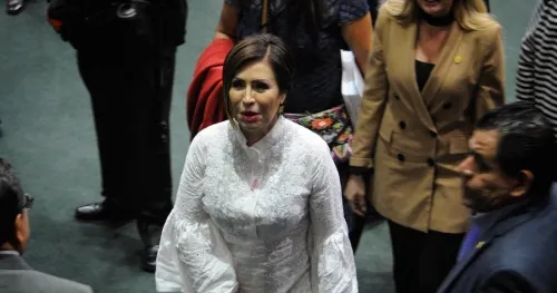Rosario Robles paga casi 70 mil pesos para evitar ser detenida