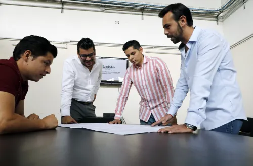 Gobierno de la Ciudad agiliza trámite en línea para abrir negocios en menos de 72 horas