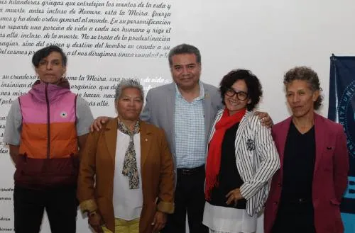 Compañía Experimental Artística Danza Contemporánea se presenta en el teatro del CCU