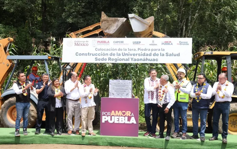 En Yaonáhuac, Armenta cumple sueño de la educación pública en salud para jóvenes indígenas