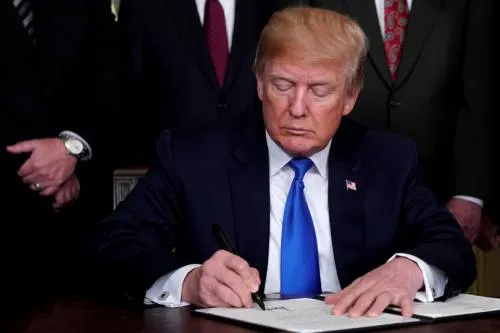 Trump decreta envío de la Guardia Nacional a la frontera