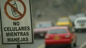 Uso de celular ocasiona 8% de los accidentes