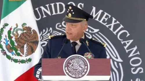 Plan de austeridad pega a 500 mandos de Fuerzas Armadas