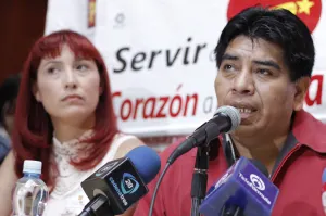 PT continúa sin definir alianzas; niega acuerdo con el PAN