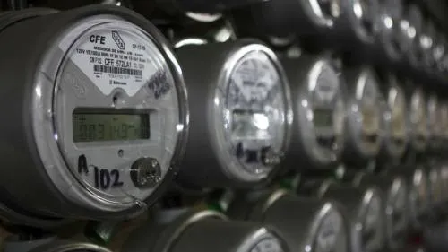 Concanaco propondrá cobrar luz con tarifas de 2017 durante el resto de este año
