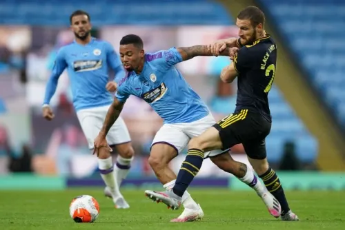 Tras 100 días de confinamiento, el fútbol vuelve en Inglaterra